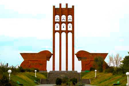 Архитектурно-скульптурный ансамбль «Сардарапатская битва». 1968